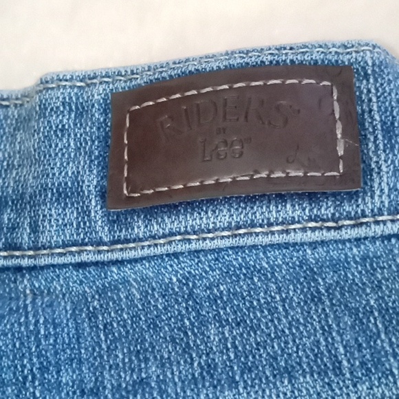 Women's Lee Rider jeans, size 14M - Picture 4 of 7